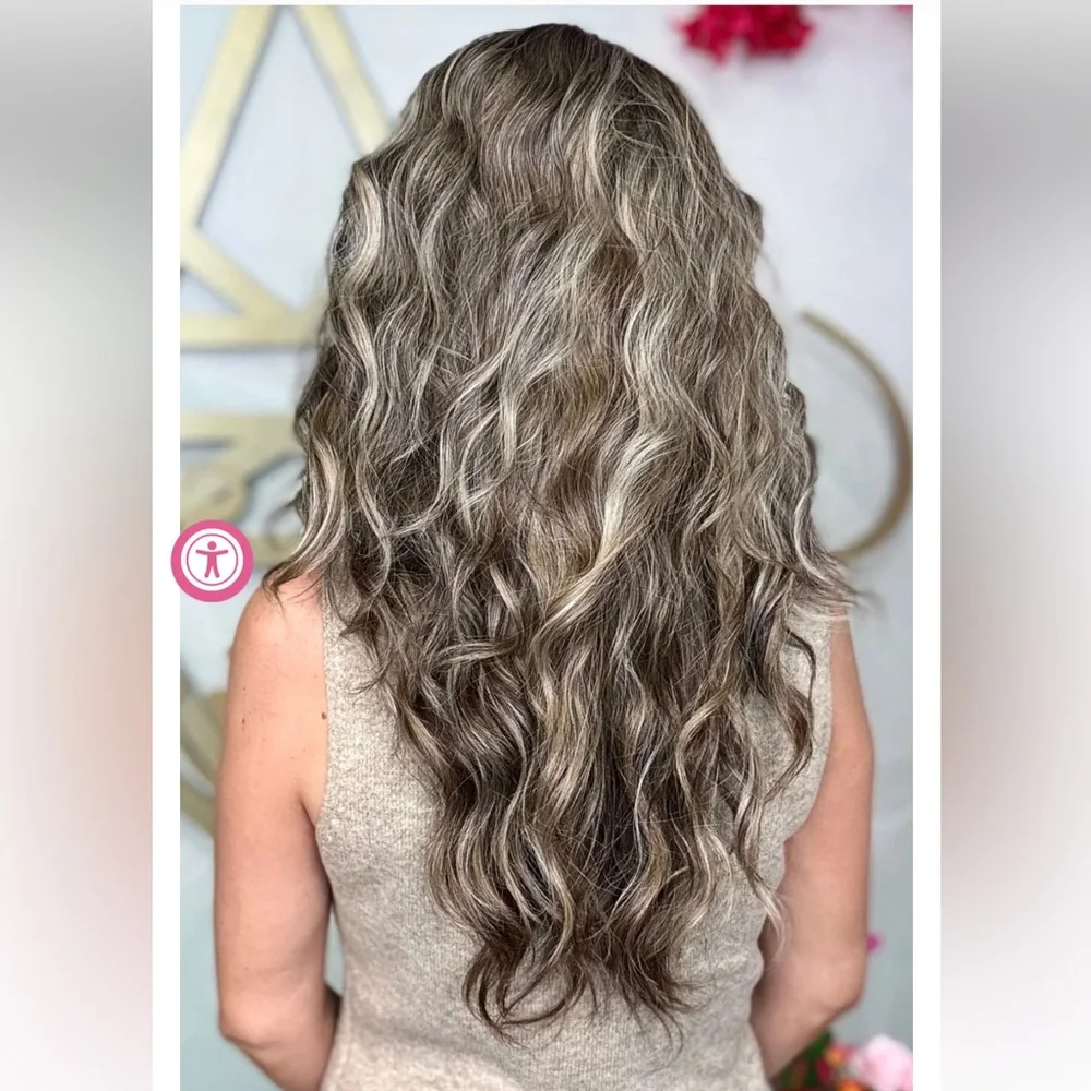 NWT Chelsey Smith Cosmetics Crown Arden CBB - Picture 2 of 5